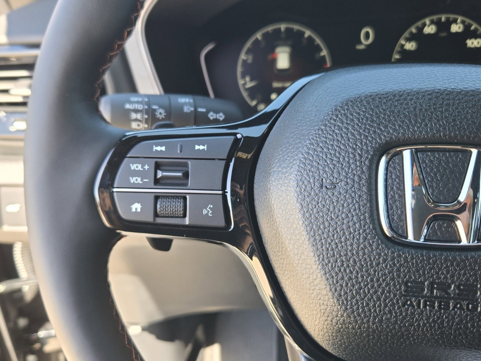 New 2025 Honda Pilot TrailSport image 25