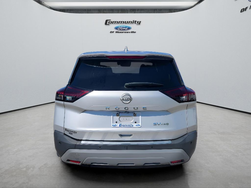 Used 2022 Nissan Rogue SV AWD/4WD image 7