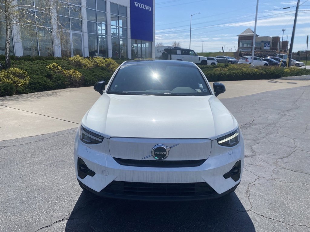 New 2023 Volvo C40 P8 Recharge Plus w/ Climate Package image 2