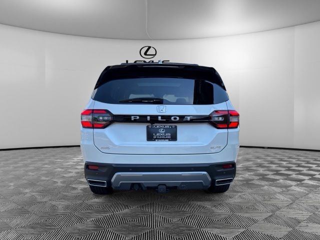 Used 2026 Honda Pilot Elite image 6