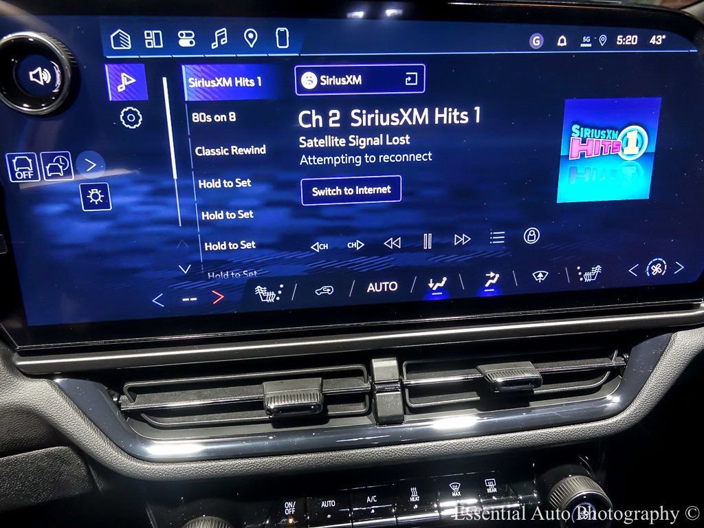 New 2026 Chevrolet Equinox EV RS image 14