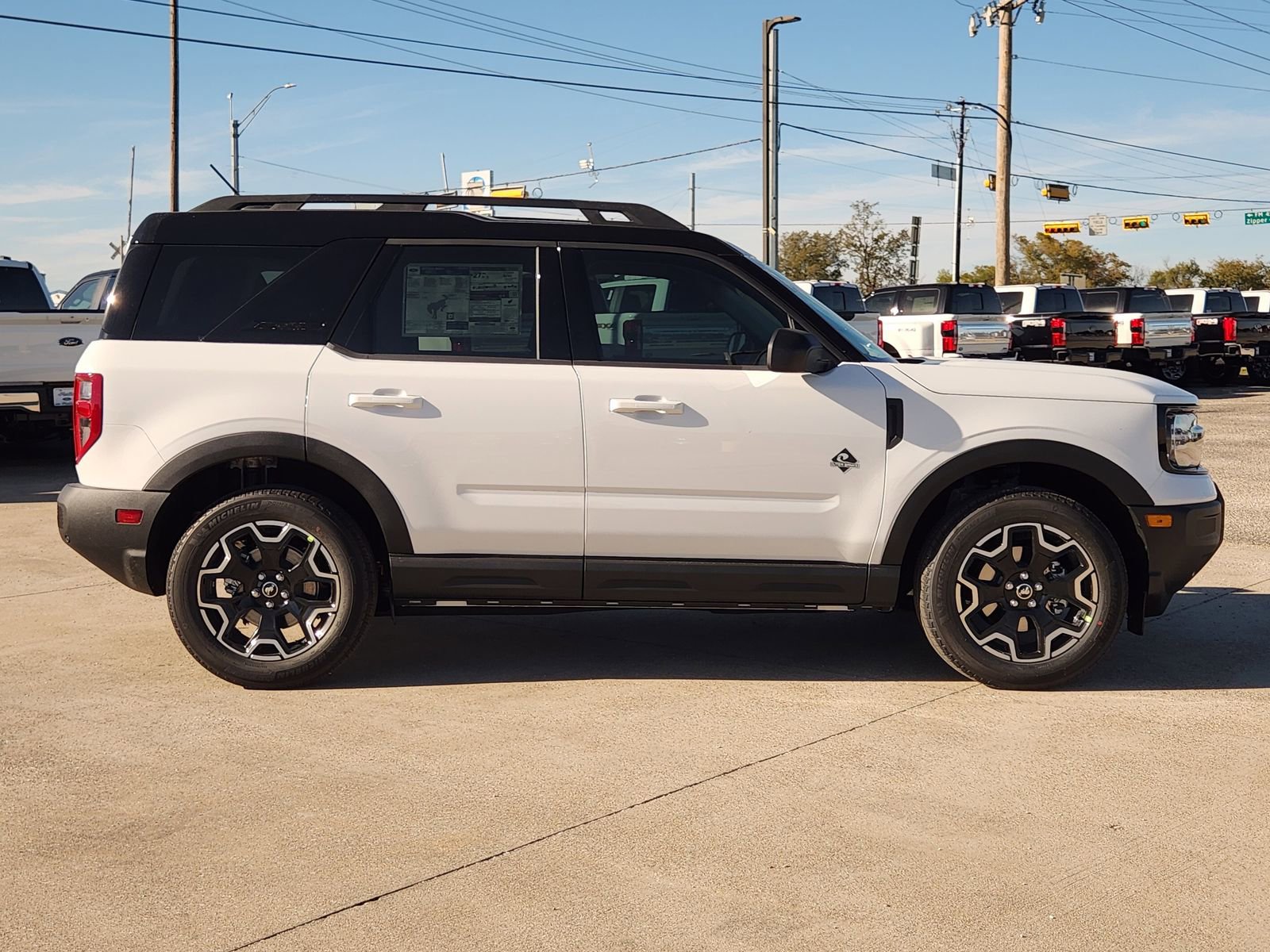 New 2025 Ford Bronco Sport Outer Banks image 7