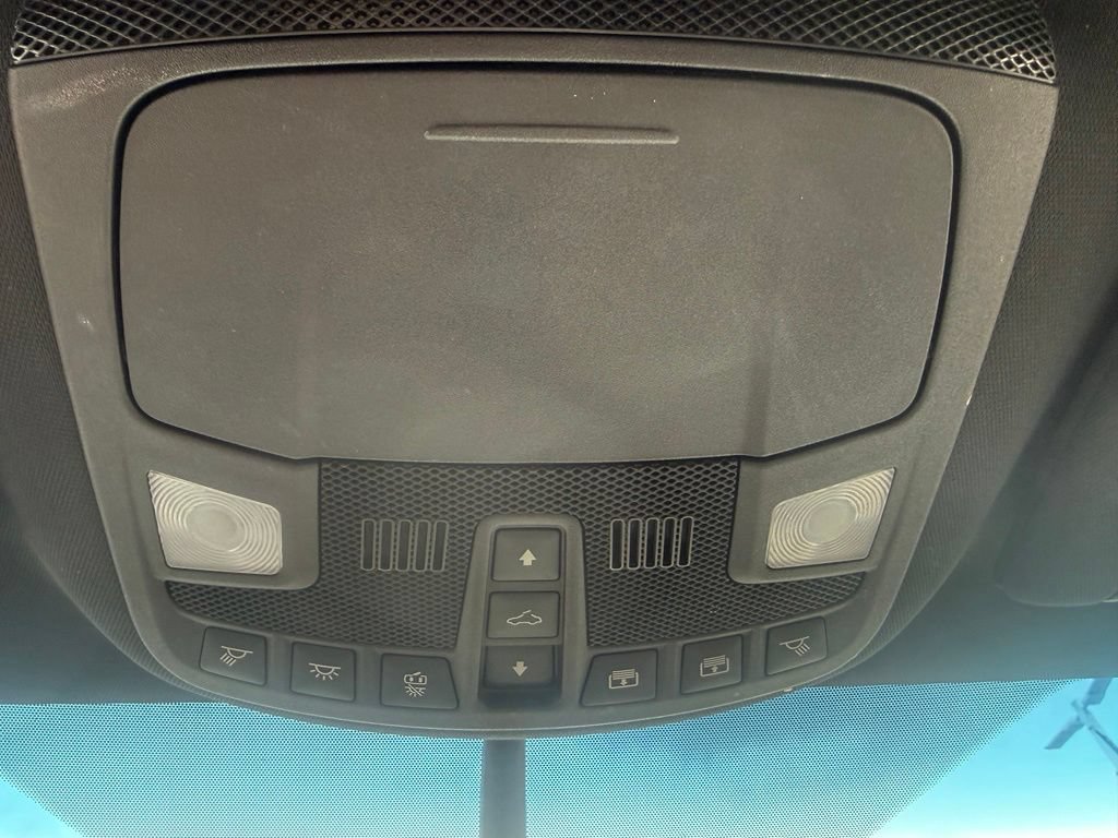 Used 2018 Lincoln MKX Reserve FWD image 26