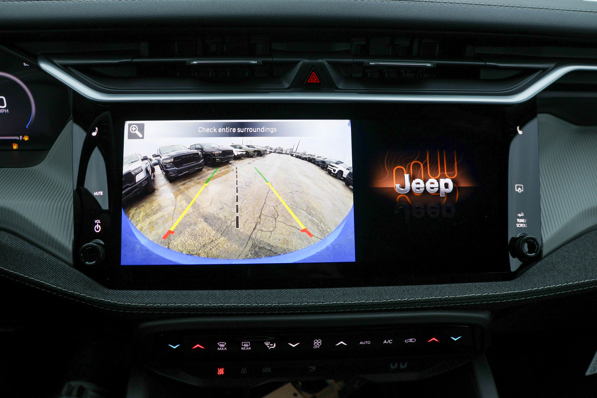 New 2026 Jeep Cherokee Laredo AWD/4WD image 17