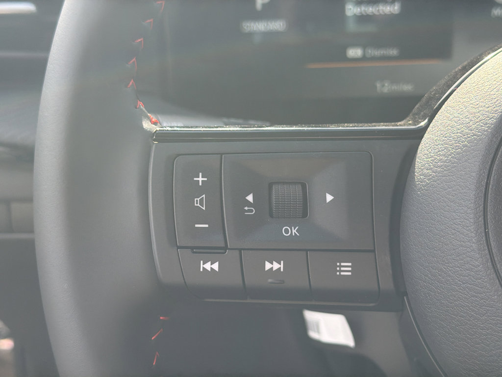 New 2026 Nissan Kicks SR w/ Cold Weather Package image 19