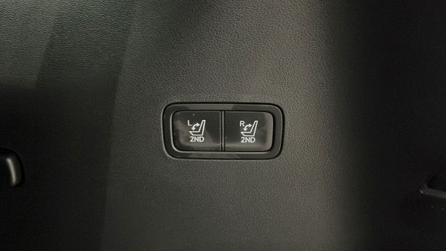 Used 2025 Hyundai Santa Fe Calligraphy AWD/4WD image 29