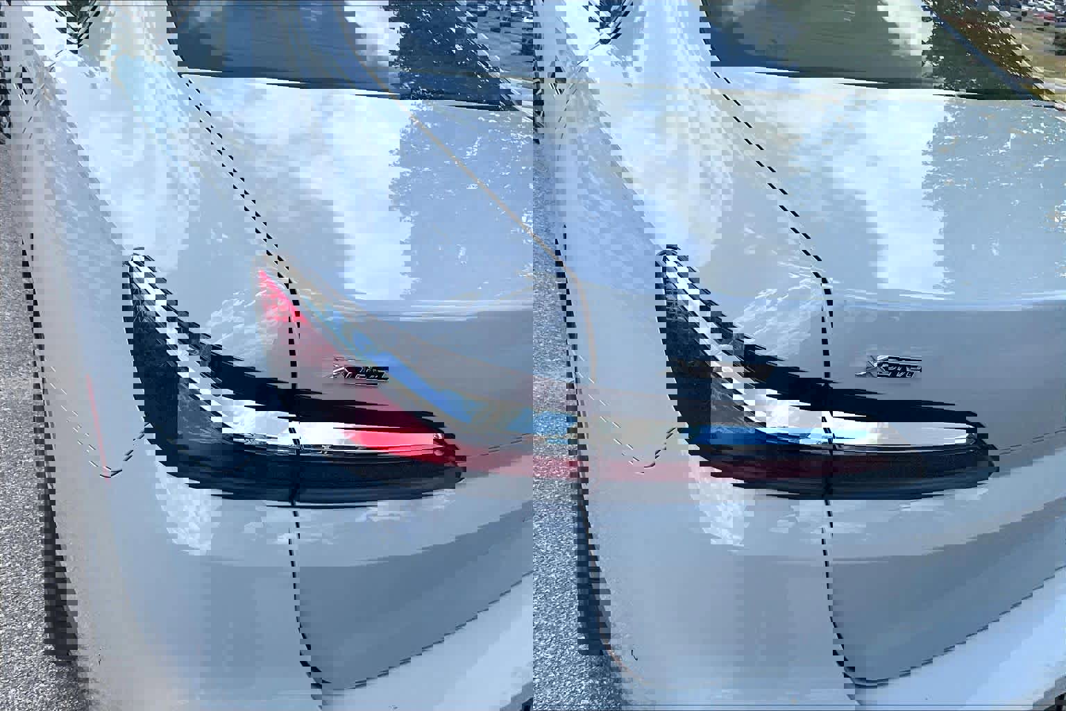 New 2026 BMW 760i xDrive w/ Luxury Rear Seating Package image 14