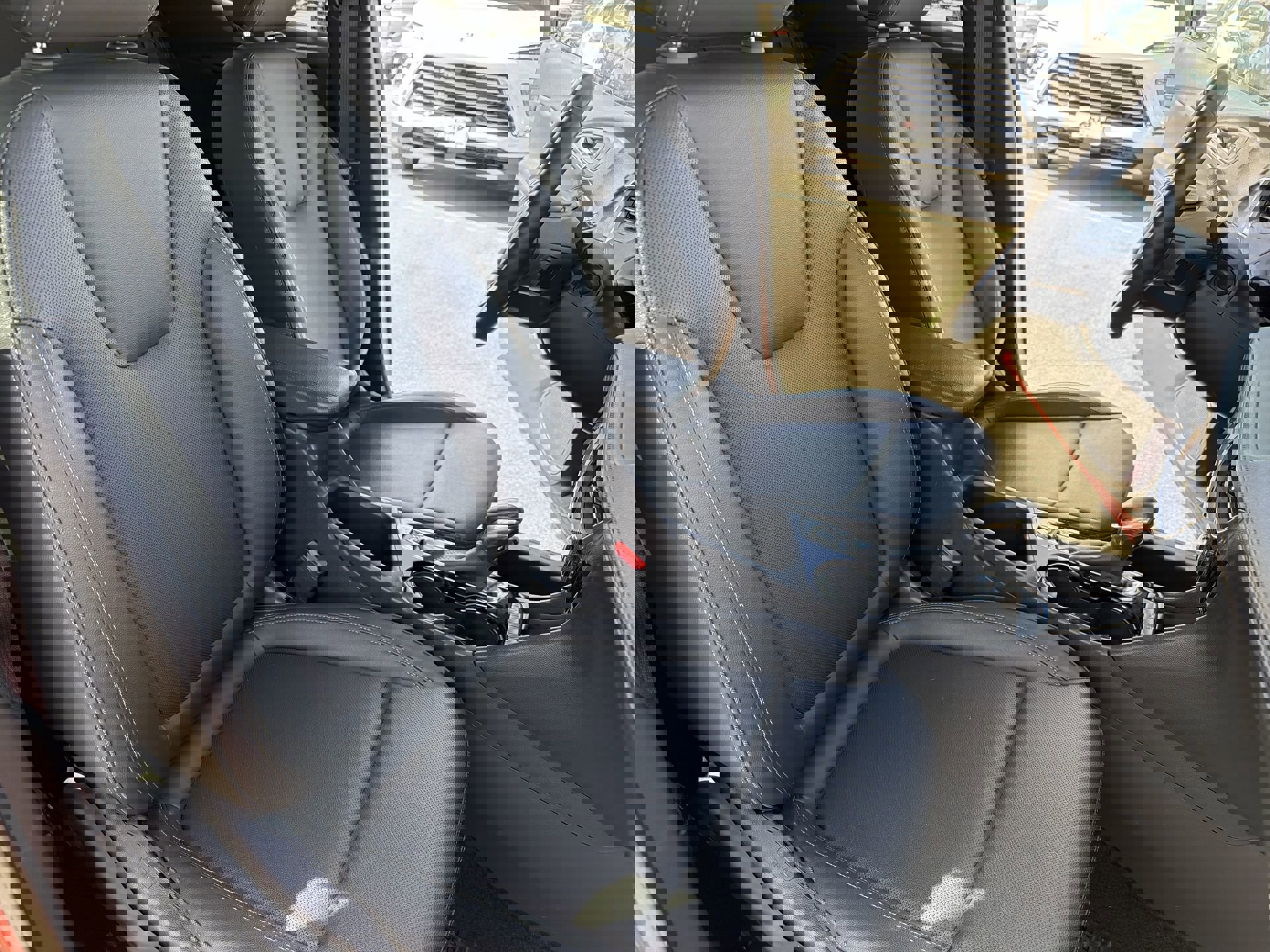 Certified 2024 Buick Encore GX Sport Touring AWD/4WD image 31