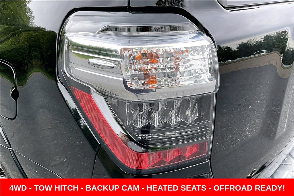 Used 2020 Toyota 4Runner TRD Off-Road Premium w/ Moonroof Package AWD/4WD image 22