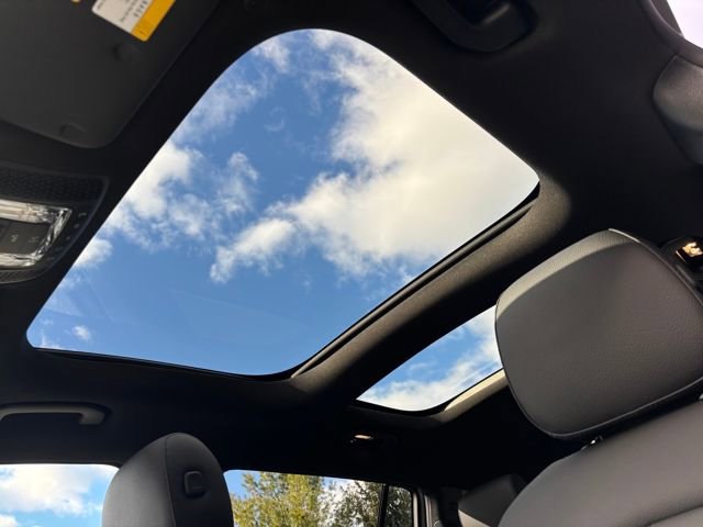 Certified 2025 Mercedes-Benz GLB 250 GLB 250 image 61