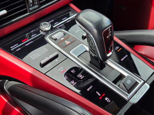 Used 2021 Porsche Cayenne S image 13