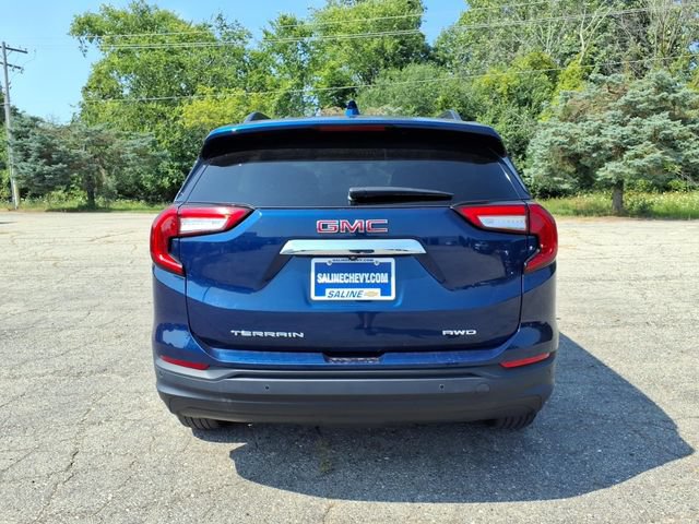 Used 2023 GMC Terrain SLE w/ Driver Convenience Package AWD/4WD image 6