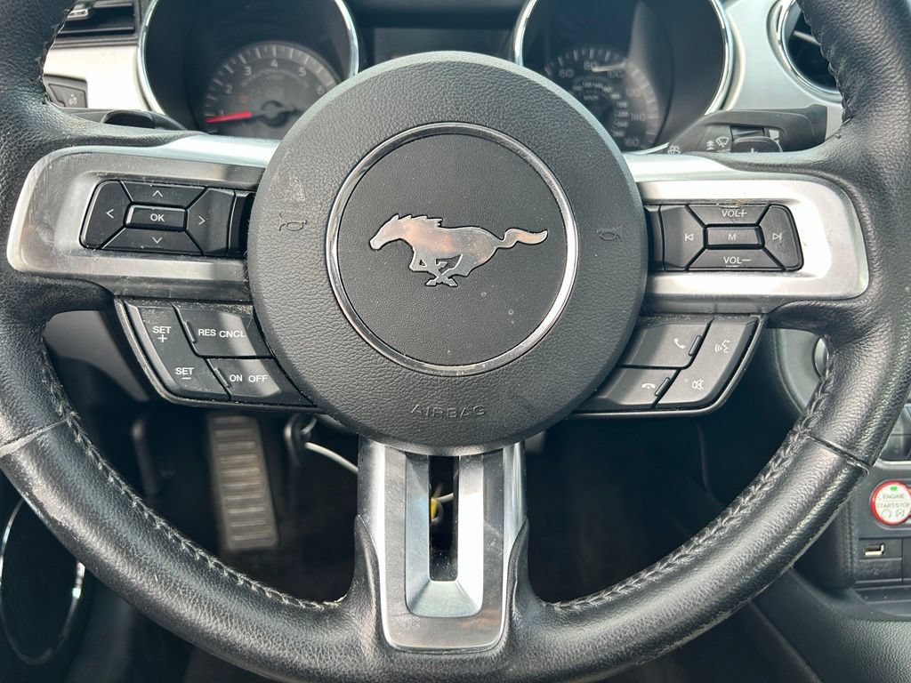Used 2016 Ford Mustang Premium RWD image 18