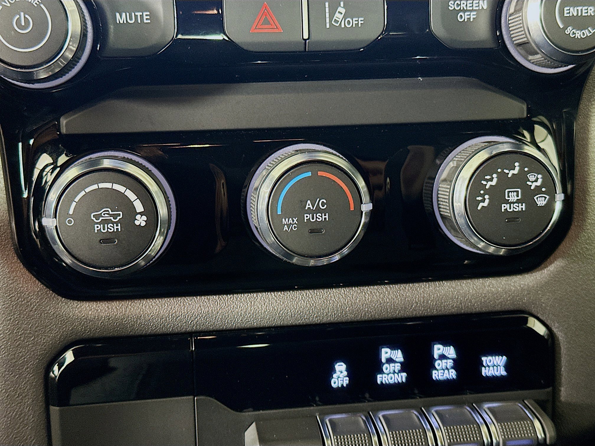 Used 2025 RAM 1500 Big Horn image 23