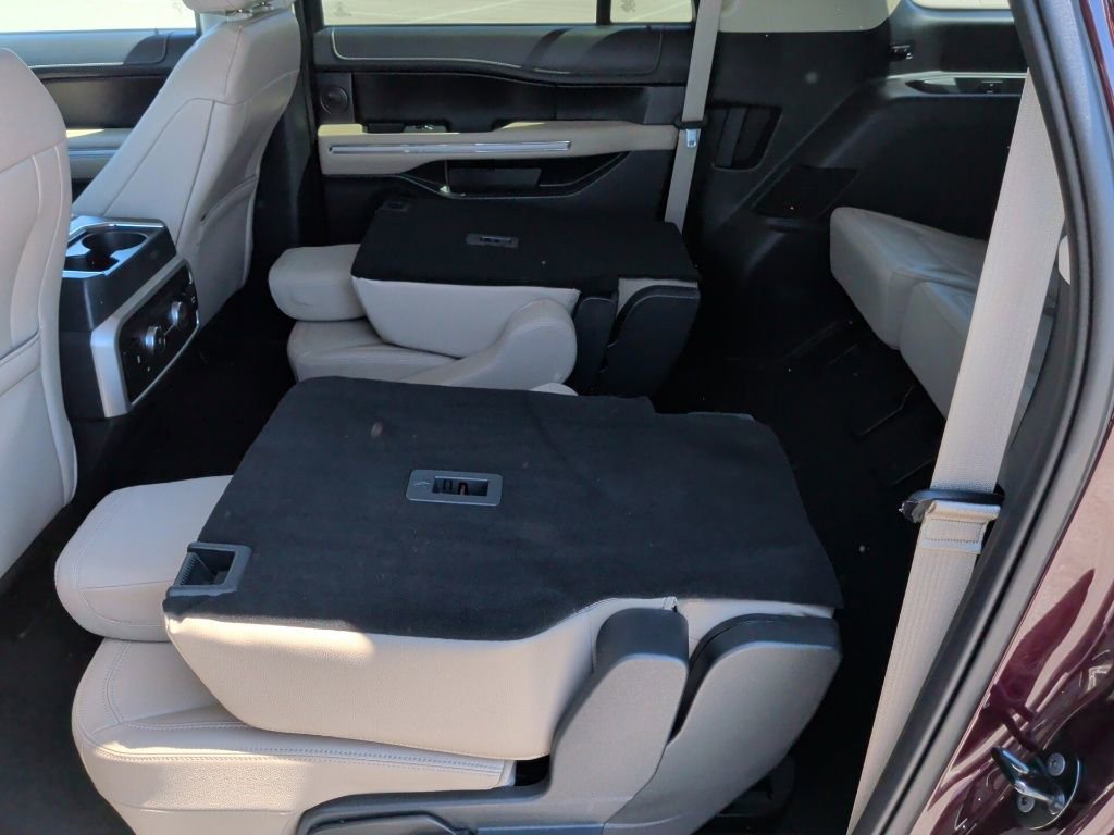 Used 2024 Ford Expedition Max Limited image 39