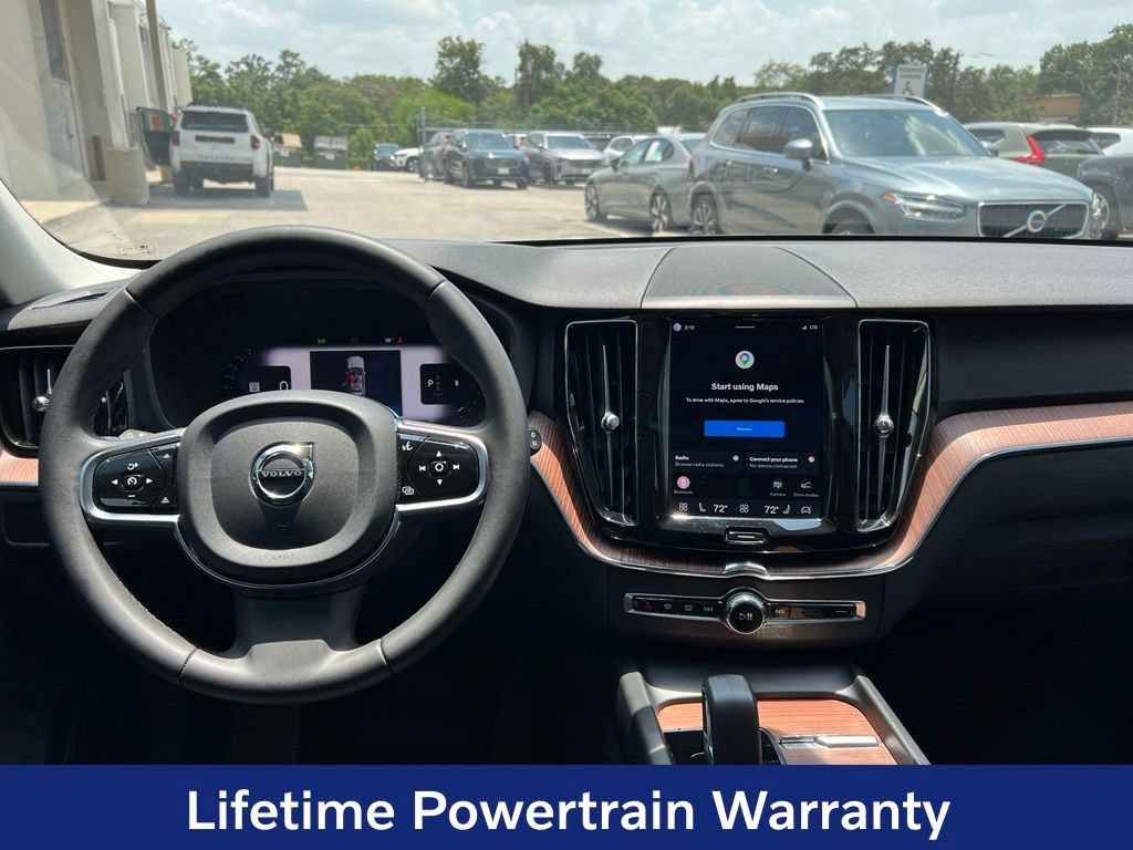 Certified 2024 Volvo XC60 B5 Core AWD/4WD image 16