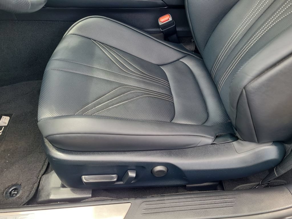 Used 2022 Lexus RC F w/ Premium Package RWD image 20