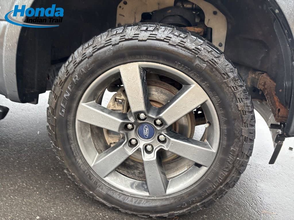 Used 2017 Ford F150 XLT w/ Equipment Group 302A Luxury image 11