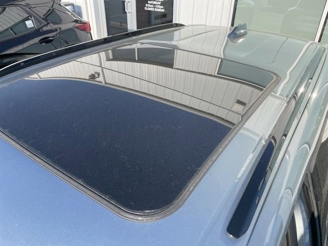 Used 2024 Chevrolet Equinox EV RS FWD image 4