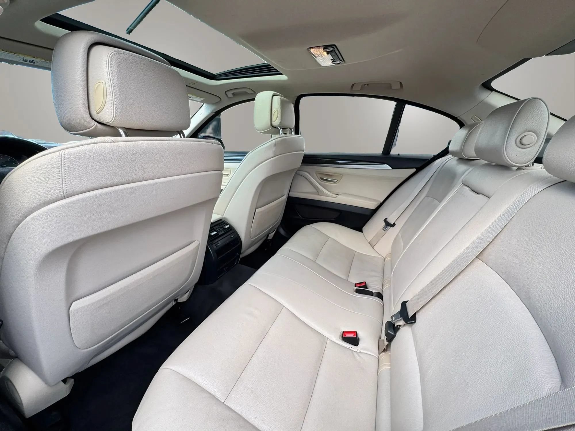 Used 2013 BMW 528i xDrive Sedan AWD/4WD image 13