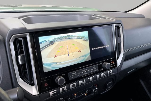 Used 2025 Nissan Frontier SV RWD image 11