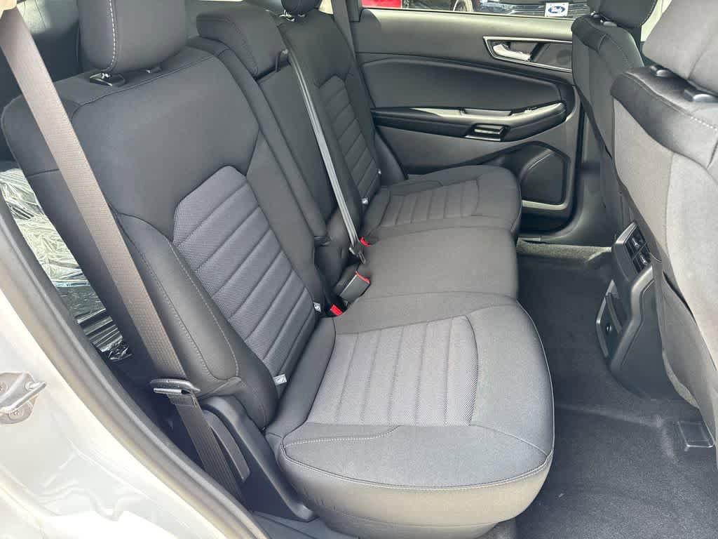 New 2024 Ford Edge SE AWD/4WD image 14