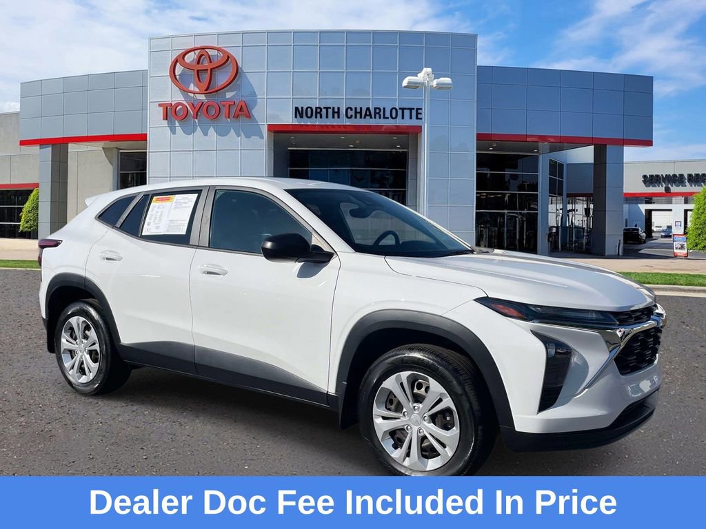 Used 2024 Chevrolet Trax LS w/ Driver Confidence Package