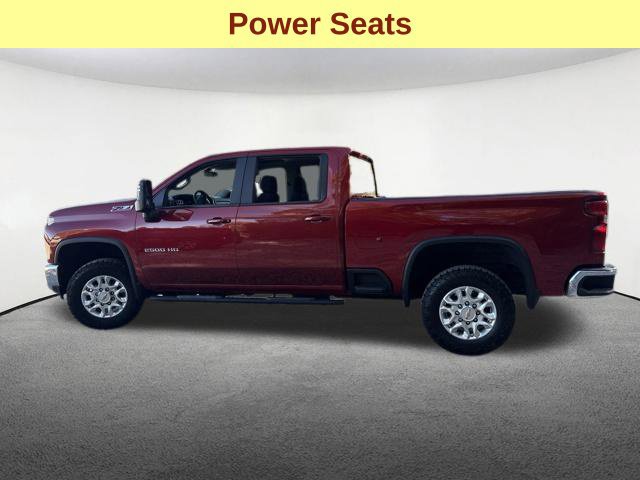 Used 2021 Chevrolet Silverado 2500 LT w/ Convenience Package AWD/4WD image 6