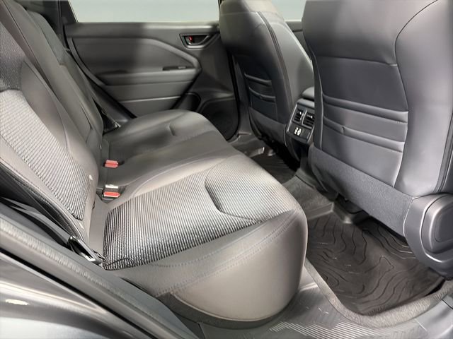 Used 2026 Subaru Forester Premium image 29