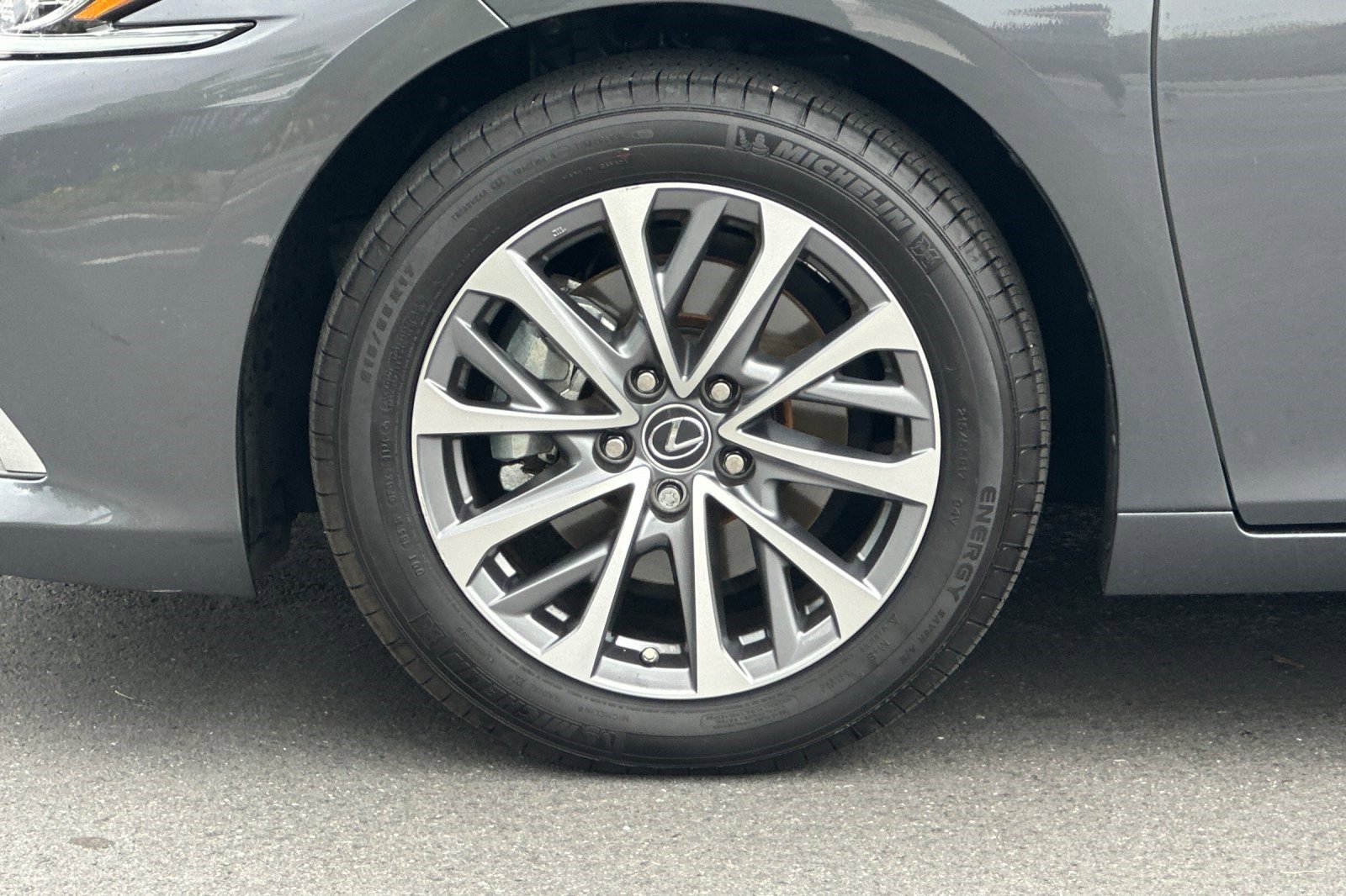 Certified 2025 Lexus ES 350 w/ Accessory Package (Z1) FWD image 35