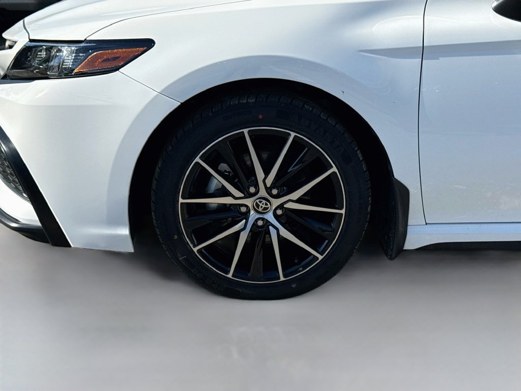 Used 2024 Toyota Camry SE w/ Blackout Package (TMS) FWD image 39