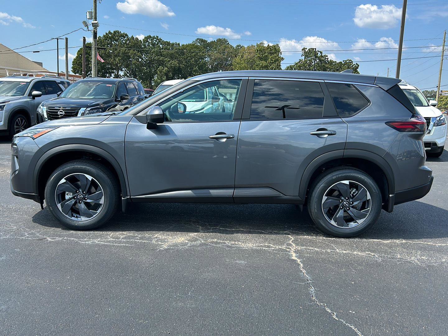 New 2026 Nissan Rogue SV image 3