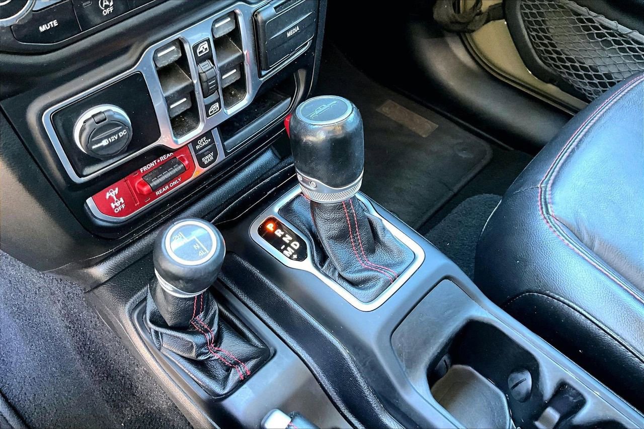 Used 2020 Jeep Gladiator Rubicon AWD/4WD image 30