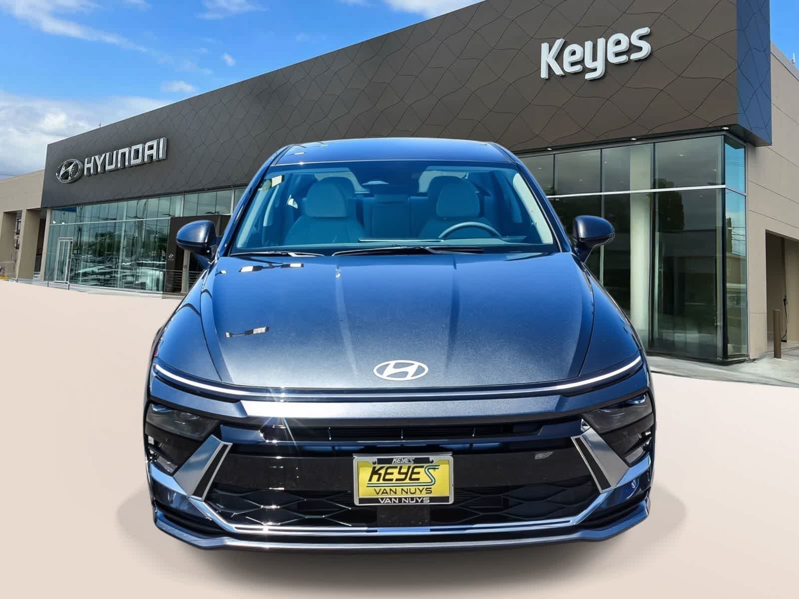 Certified 2025 Hyundai Sonata SEL FWD image 2