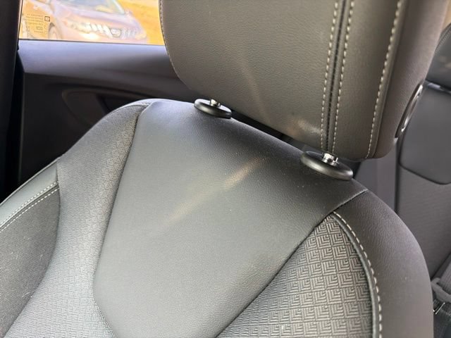Used 2022 Buick Encore GX Select FWD image 72