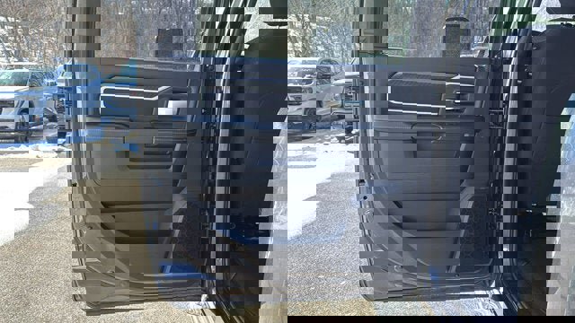 Used 2025 RAM 2500 Big Horn AWD/4WD image 24