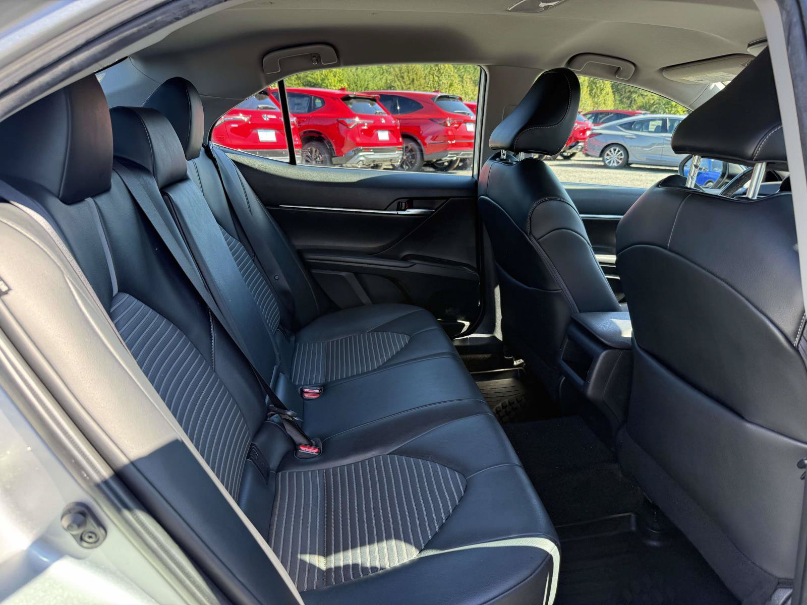 Used 2022 Toyota Camry SE w/ Convenience Package AWD/4WD image 15