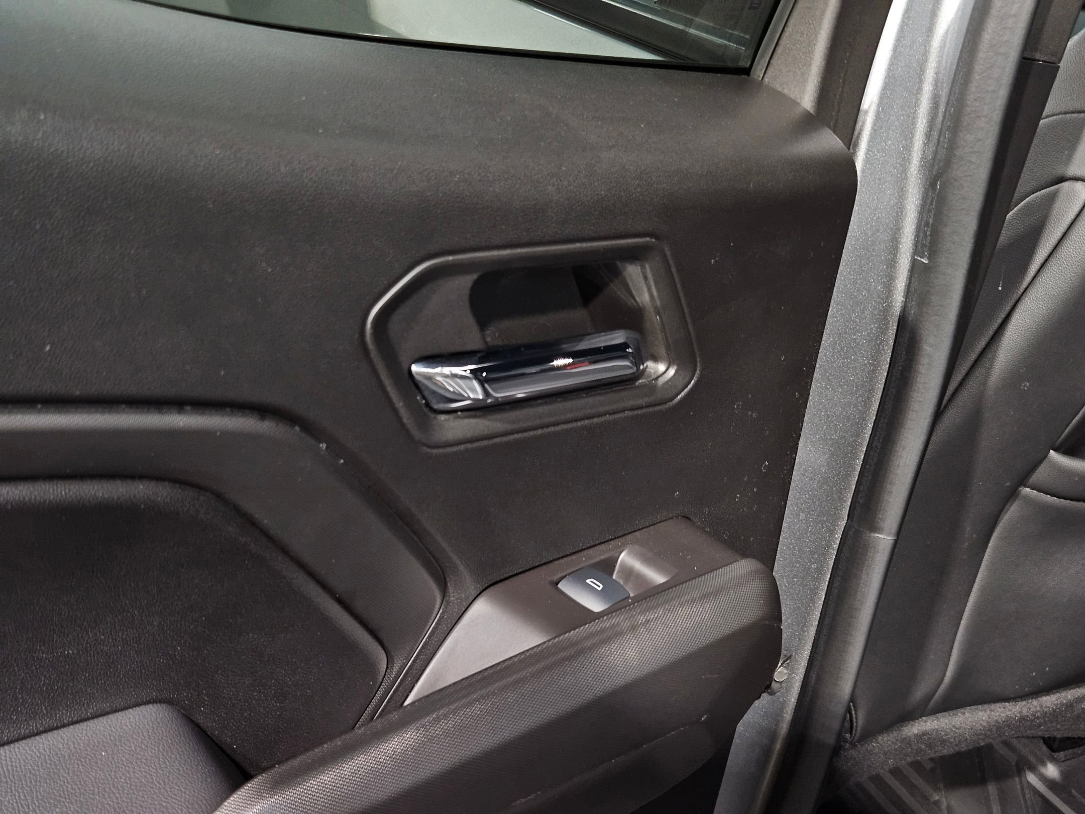 Used 2024 GMC Canyon Elevation w/ Elevation Premium Package image 35