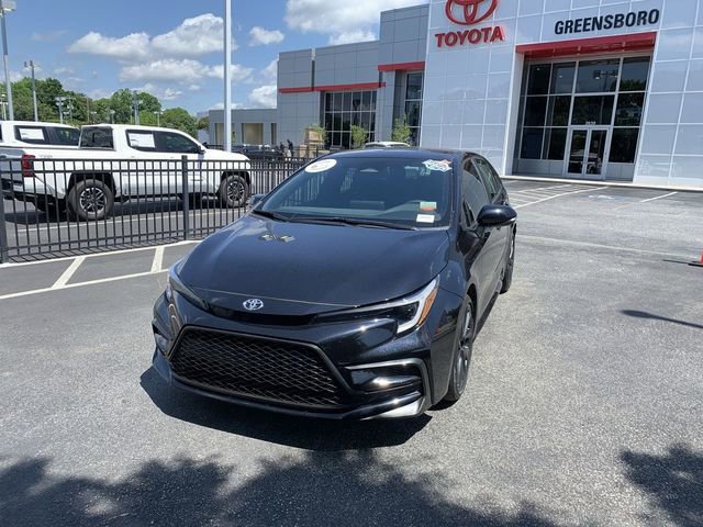 Certified 2023 Toyota Corolla SE FWD image 4