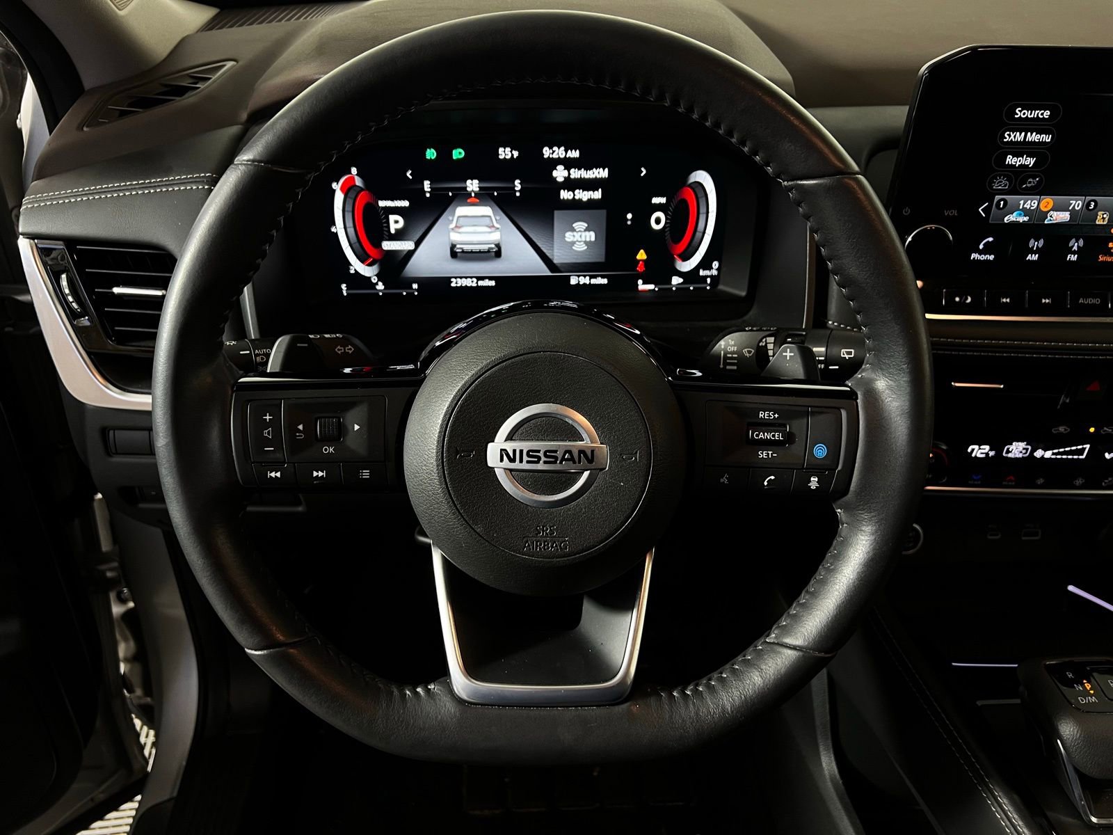 Used 2021 Nissan Rogue Platinum image 9