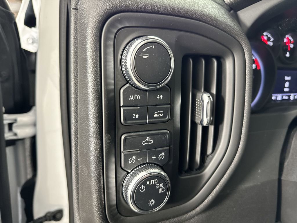 Used 2024 GMC Sierra 1500 Pro w/ Fleet Convenience Package image 34
