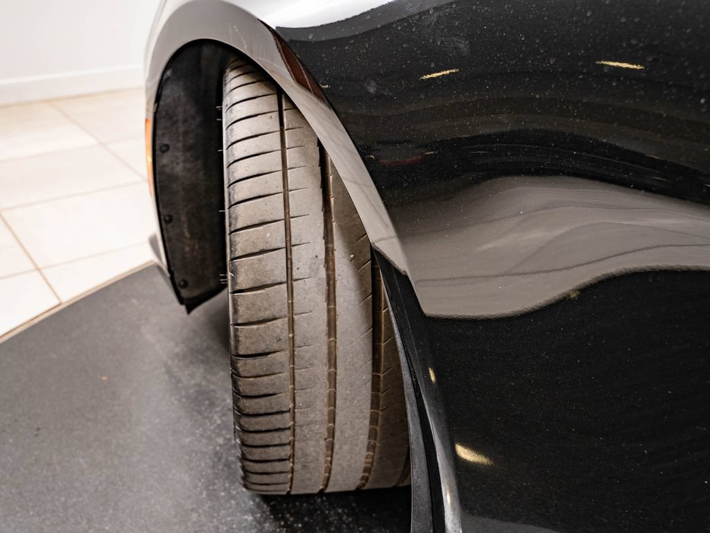 Used 2021 Chevrolet Camaro ZL1 RWD image 47
