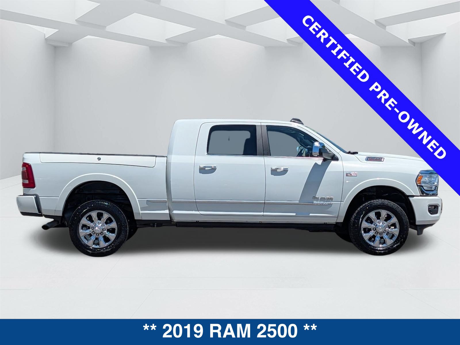 Used 2019 RAM 2500 Limited AWD/4WD image 4
