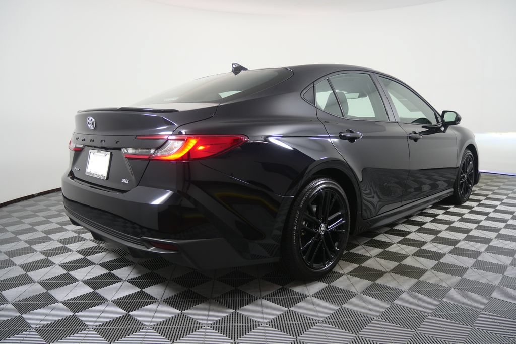 Used 2026 Toyota Camry SE w/ Multimedia Upgrade Package FWD image 3