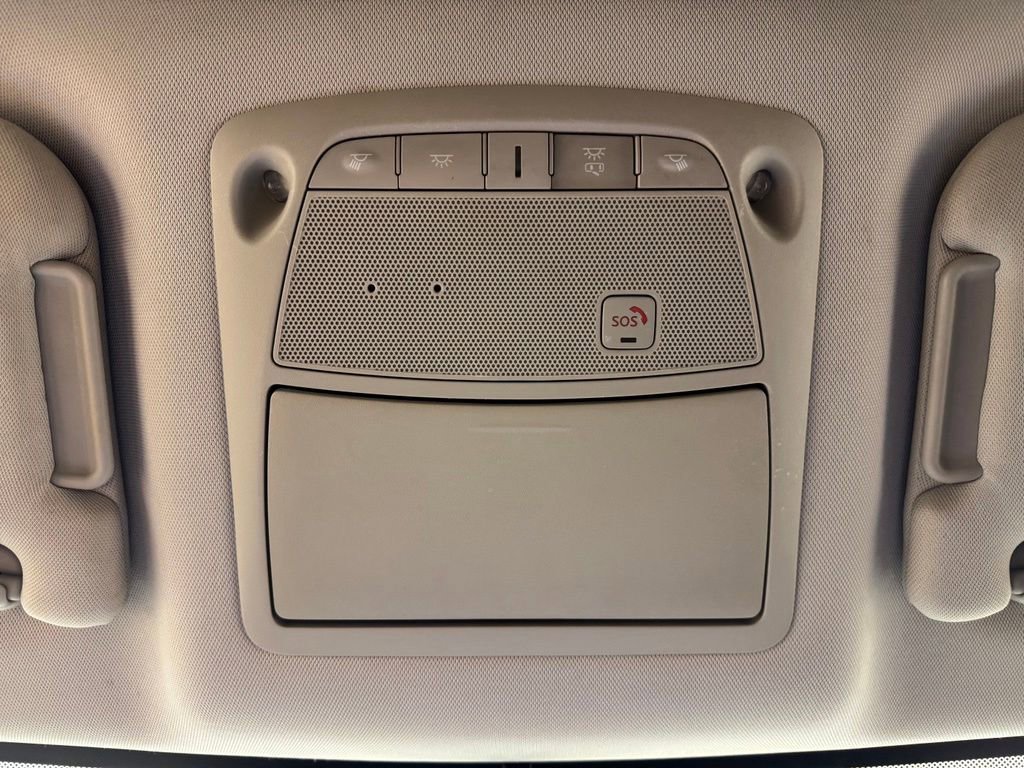 Used 2018 Nissan Pathfinder SL FWD image 42