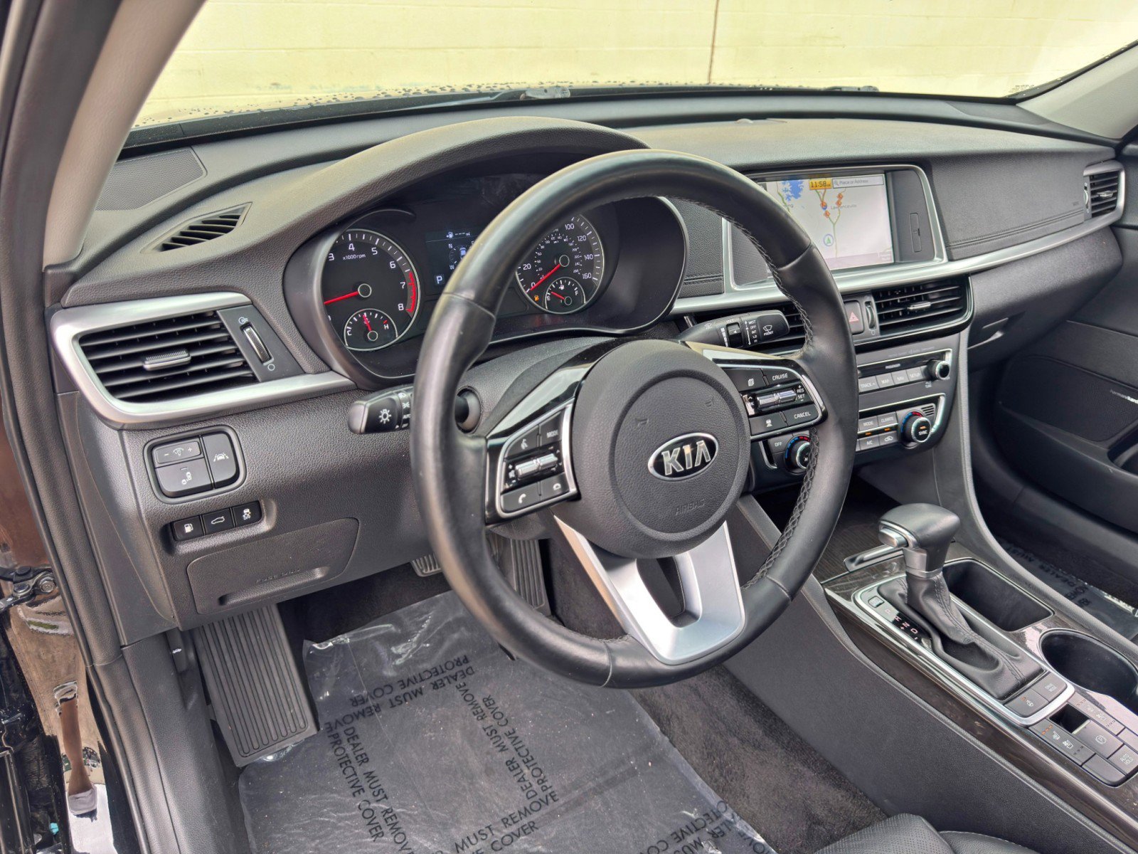 Used 2020 Kia Optima Premium FWD image 13