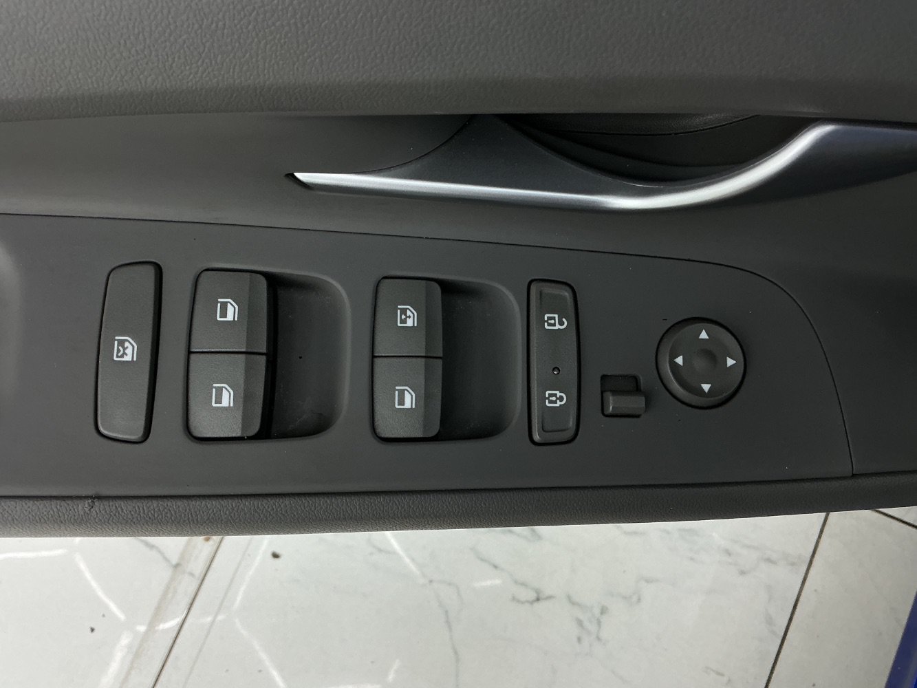 Used 2023 Hyundai Elantra SEL w/ Convenience Package FWD image 37
