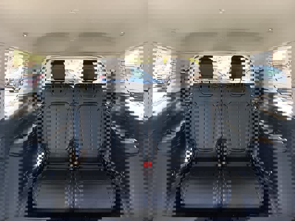 Used 2022 Jeep Grand Cherokee L Limited image 18