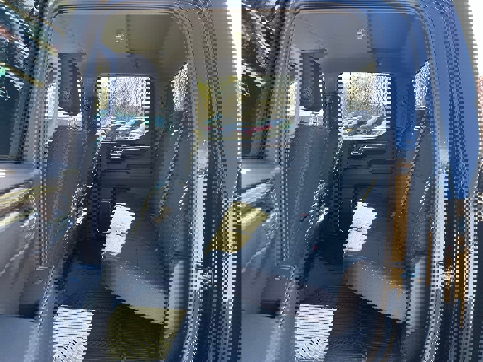 Used 2023 Chevrolet Silverado 1500 LT Trail Boss w/ Protection Package image 17