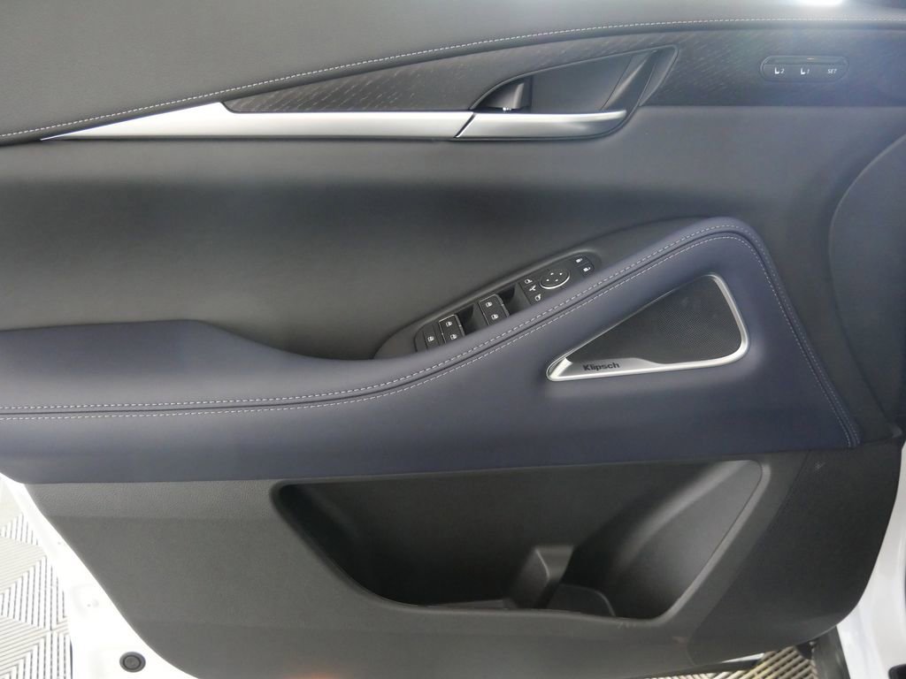 New 2026 INFINITI QX60 Sport image 11